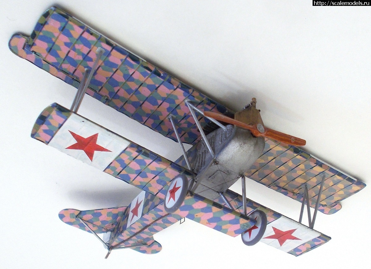 #1627905/ Fokker D. VII (MAG)  Eduard 1/72. .  