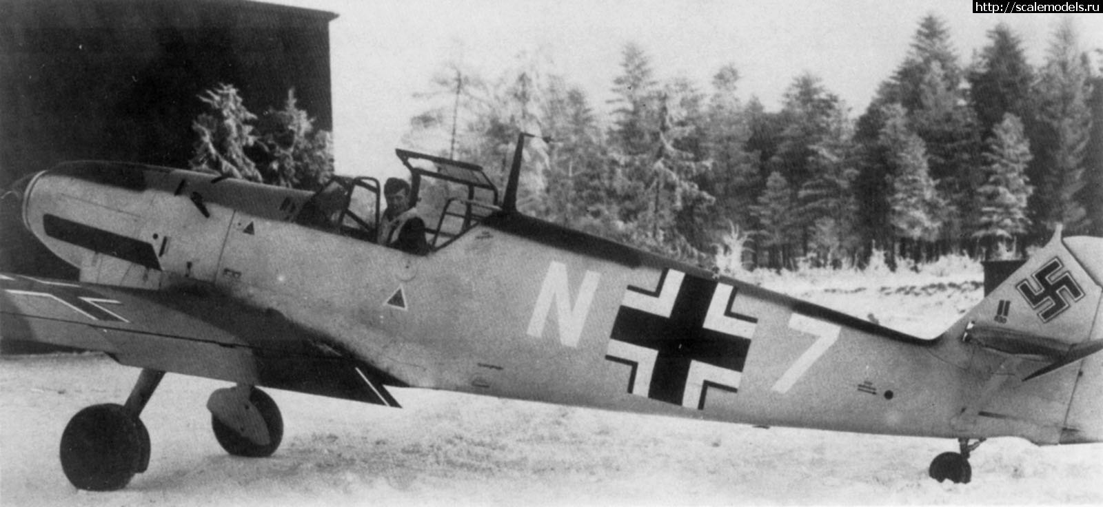 Bf 109 D 1/48 Modelsvit. .  