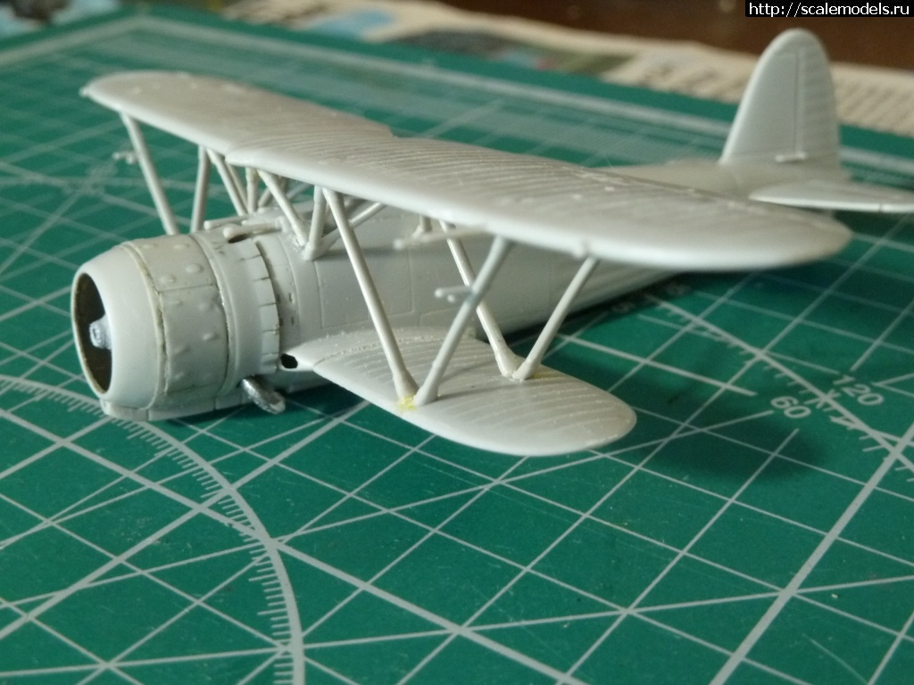 #1653117/ FIAT CR.42 Falco 1/72 "Italeri"  