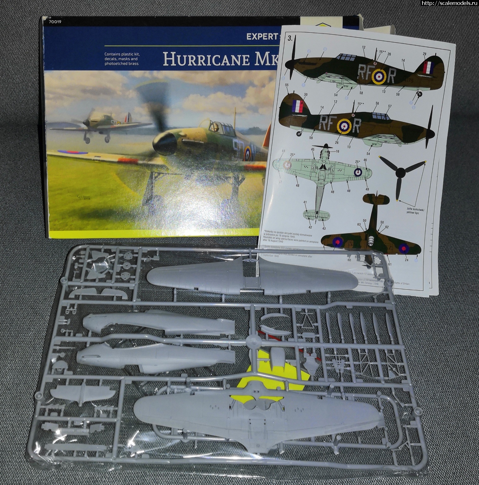 Hurricane MkI 1/72 (Arma hobby) .  