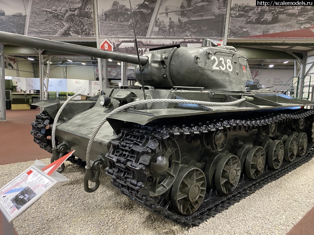 #1663931/ Sherman M4A2  1/35  