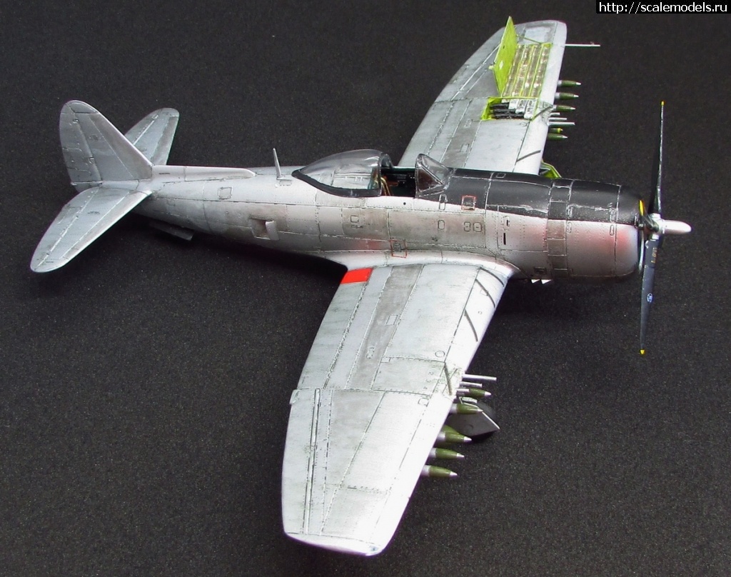 #1665466/ Tamiya 1/72 P-47D-25   - !  