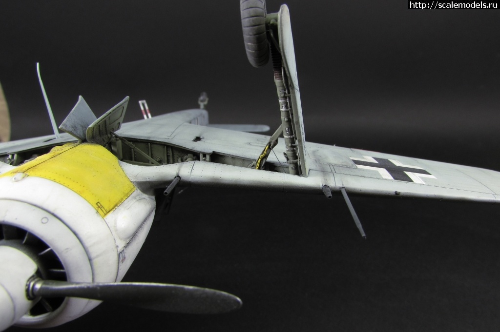 #1667175/ Fw190-A4 1/48 Eduard    