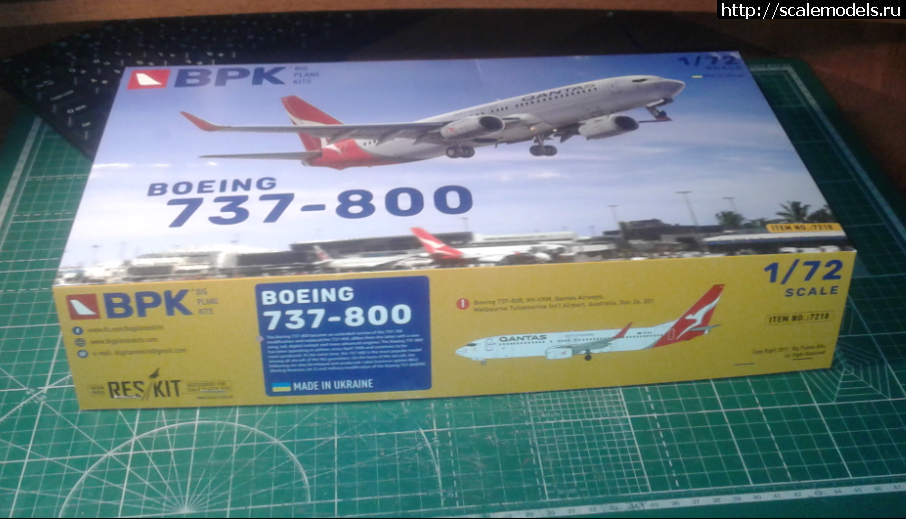 Boeing 737-800 Qantas 1/72 BPKmodels.  