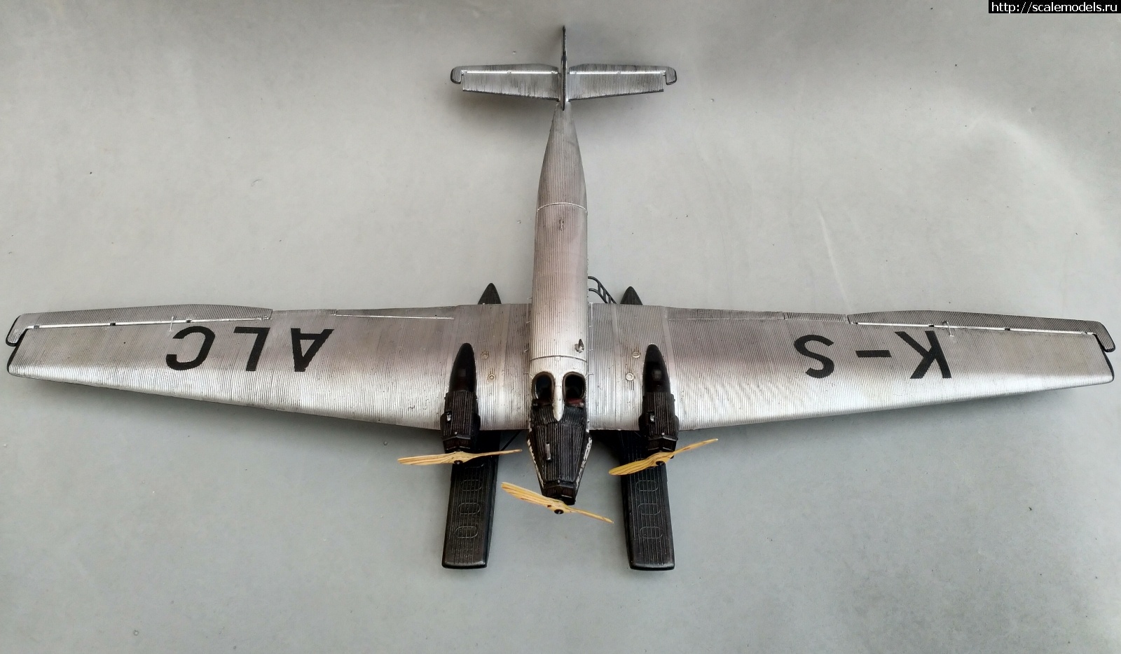 #1670598/ 1/72 Revell (Plasticart) Junkers G-24, .  