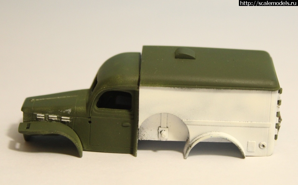 #1671475/ Dodge WC-54 U.S. Ambulance (Academy 1/72)   