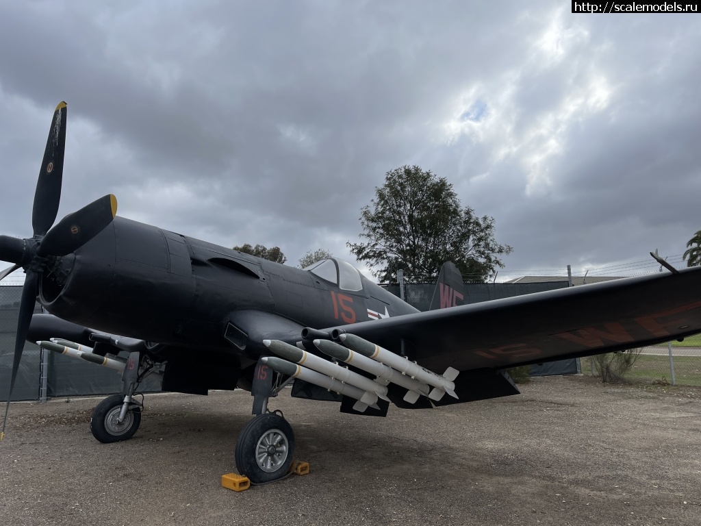  F4U-5N Corsair  