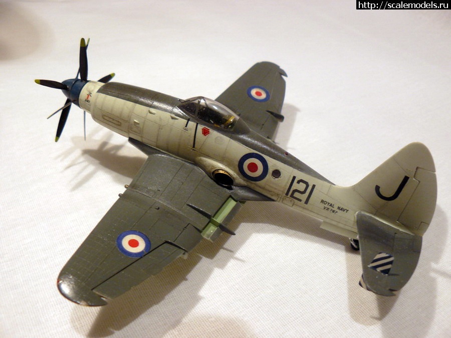 #1676862/ 1/72 NOVO (Frog) Westland Wyvern S..4 !  