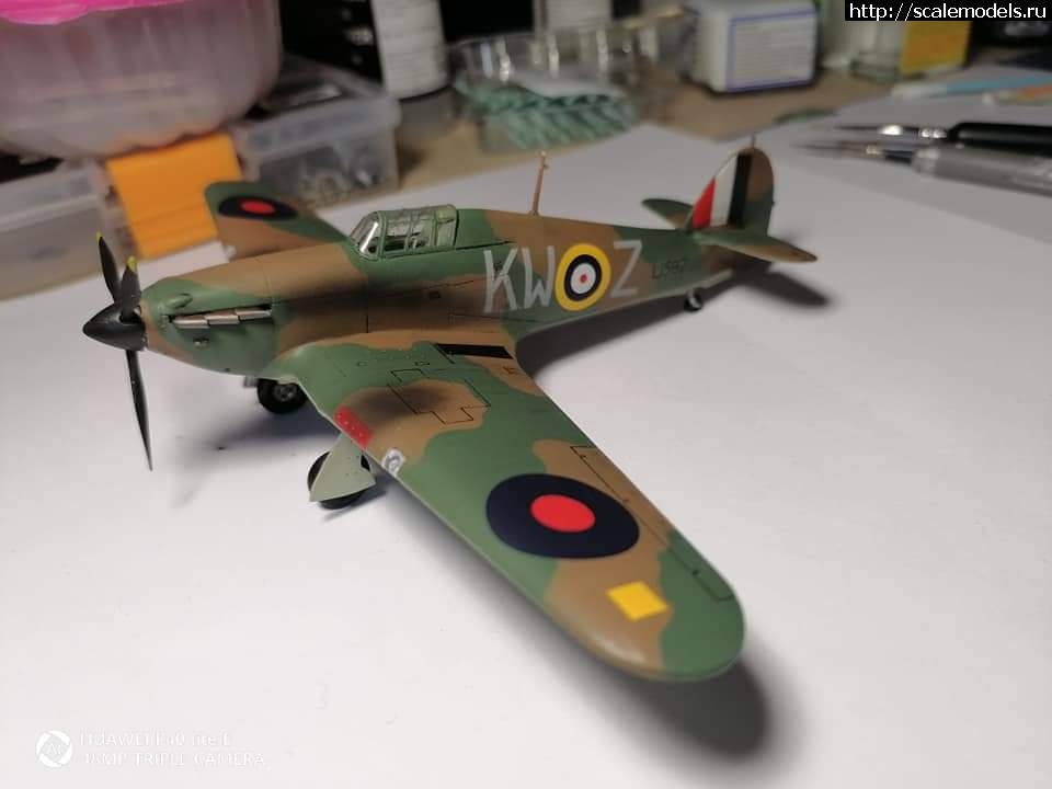 #1677792/ Spitfire Mk. XIV 1/72 Academy   