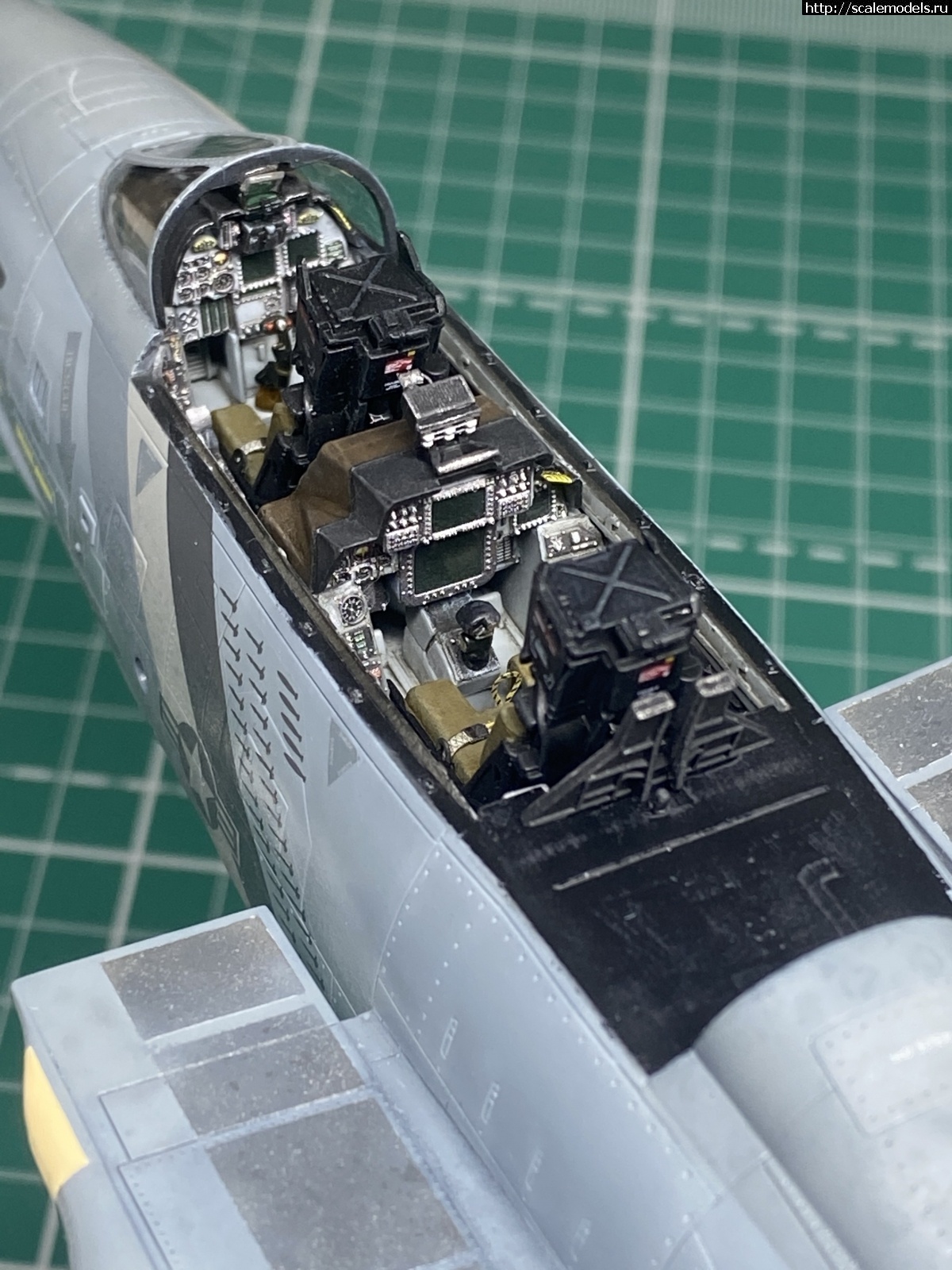 #1678194/ F-14D Super Tomcat 1/48 AMK .  