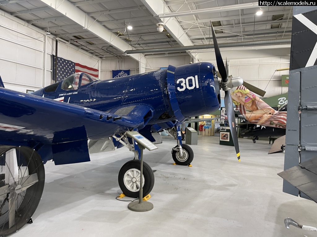 Walk Around Chance Vought F4U/FG-1 Corsair  