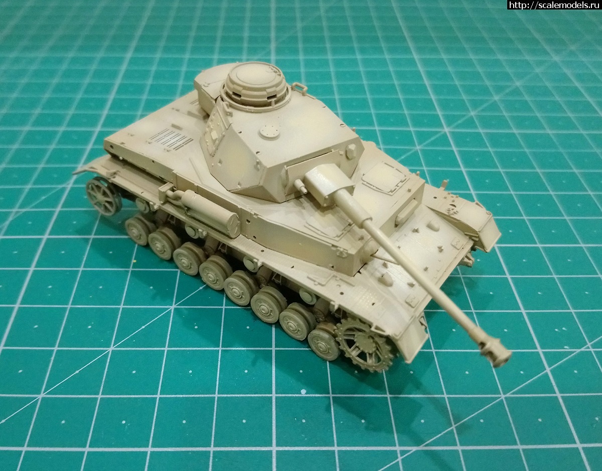 #1690618/   Panzer T-IV Ausf. H  1/72 !  