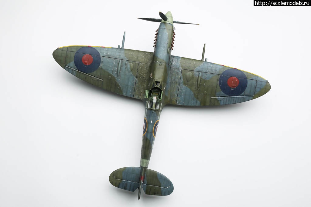 #1701713/ Spitfire Mk. IXc Revell 1/32   