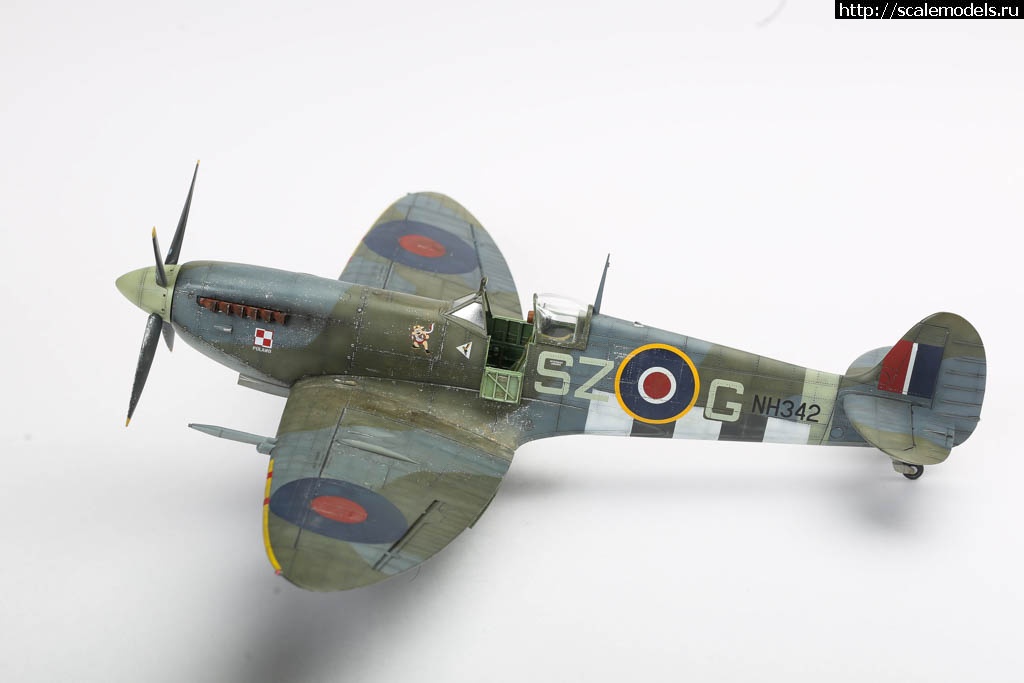 #1701713/ Spitfire Mk. IXc Revell 1/32   