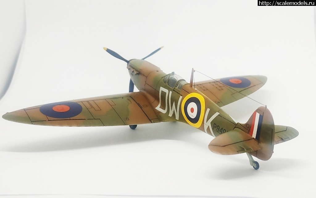 #1702310/ Spitfire Mk.Ia  1/72,   . .   