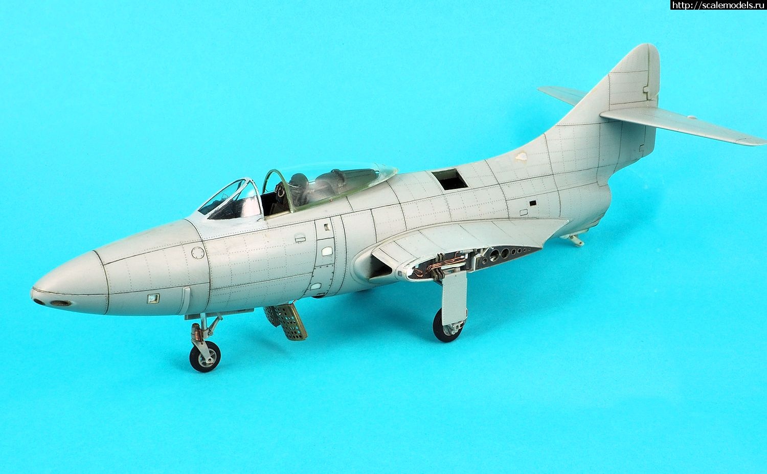 #1710384/ 1/48 F9F Panther  