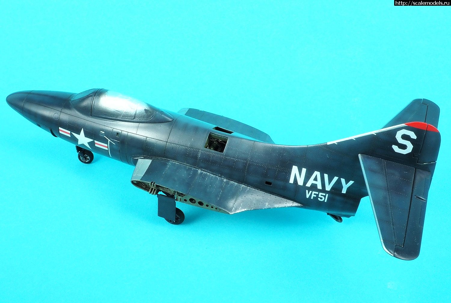 #1712756/ 1/48 F9F Panther  