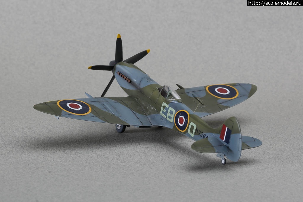 #1720687/ Spitfire Mk. XIVE 1/72 Sword   