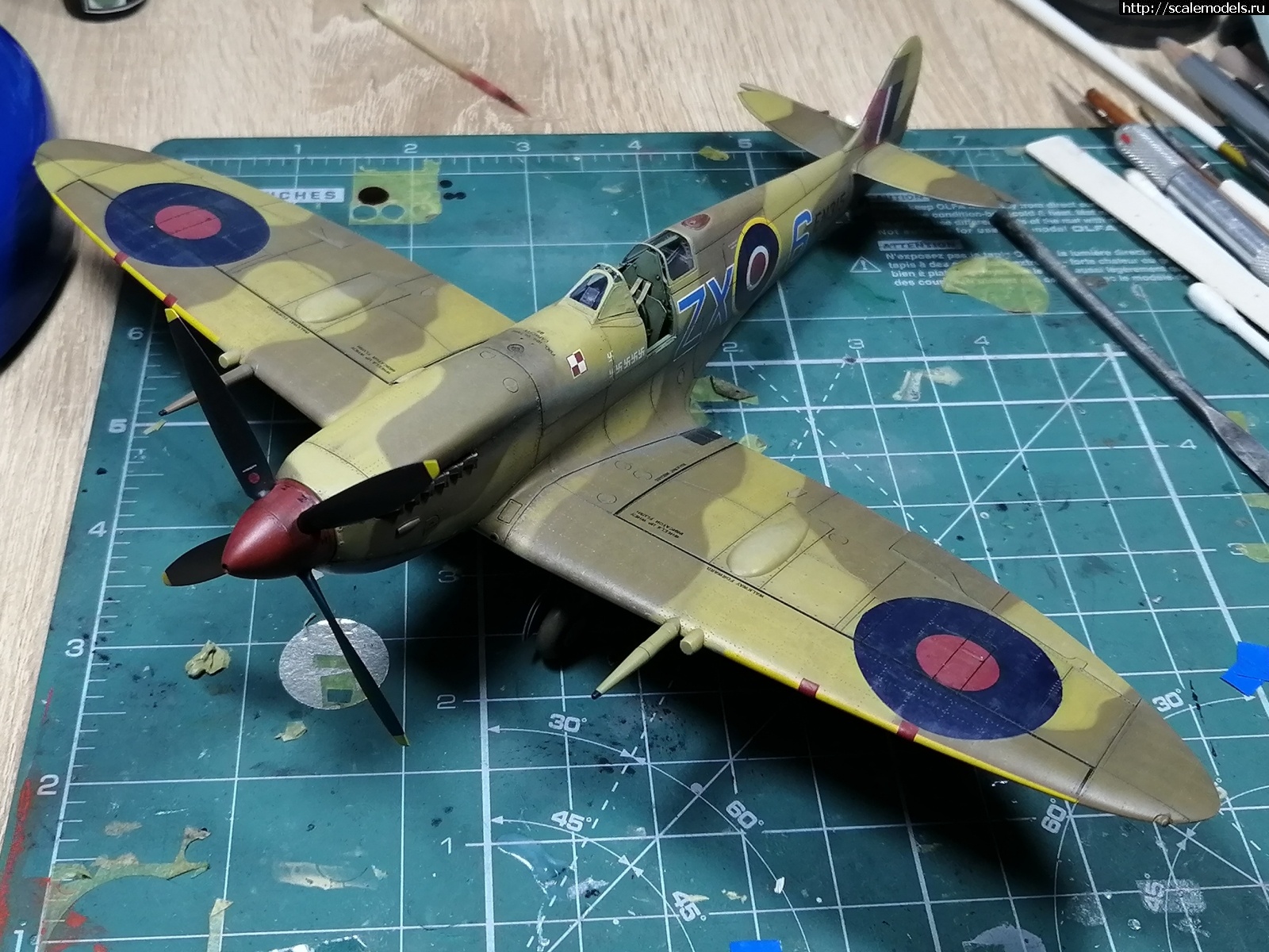 #1720726/ Spitfire Mk.IXc 1/48 Eduard - !  