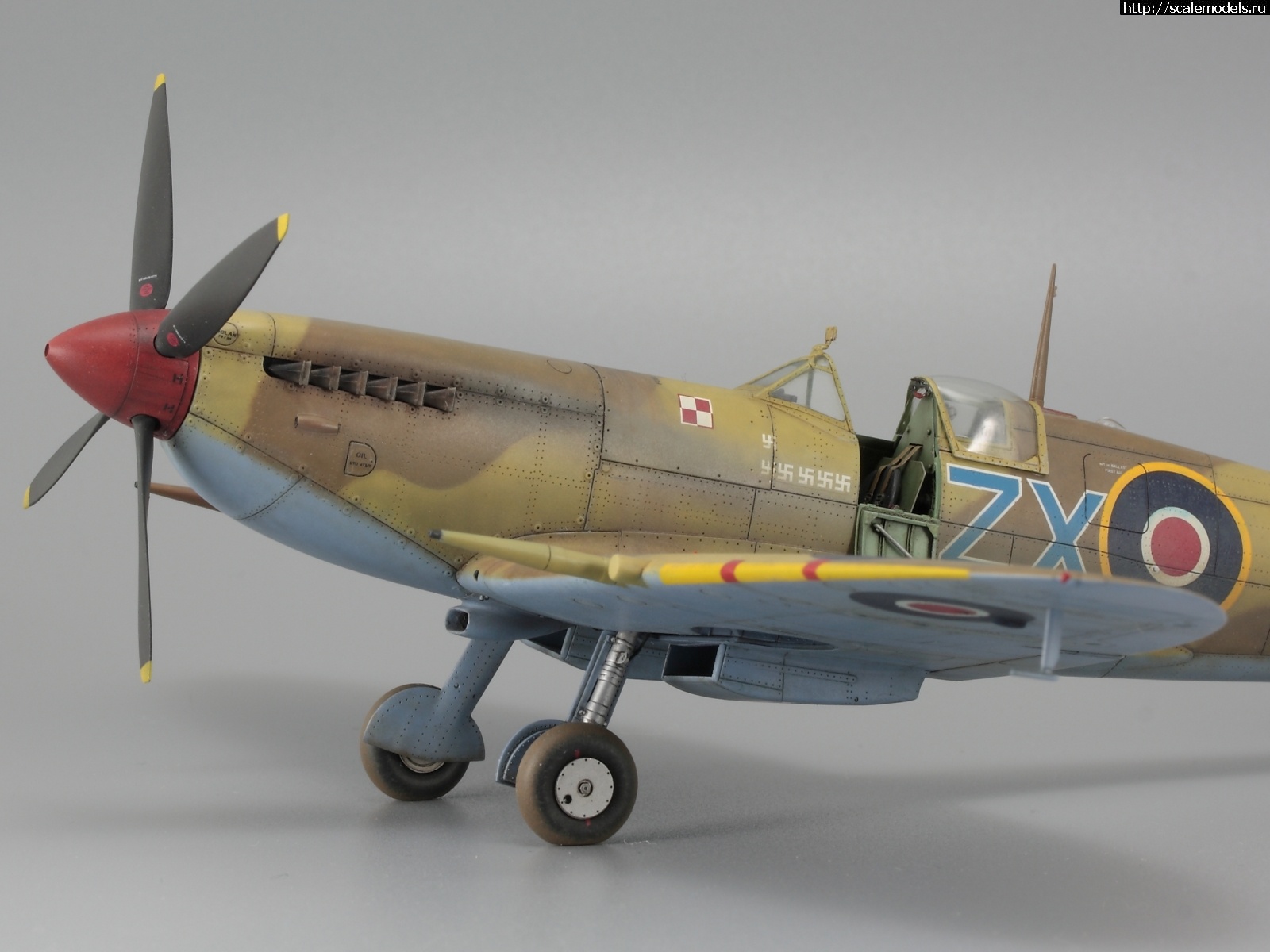 #1721033/ Spitfire Mk.IXc 1/48 Eduard - !  