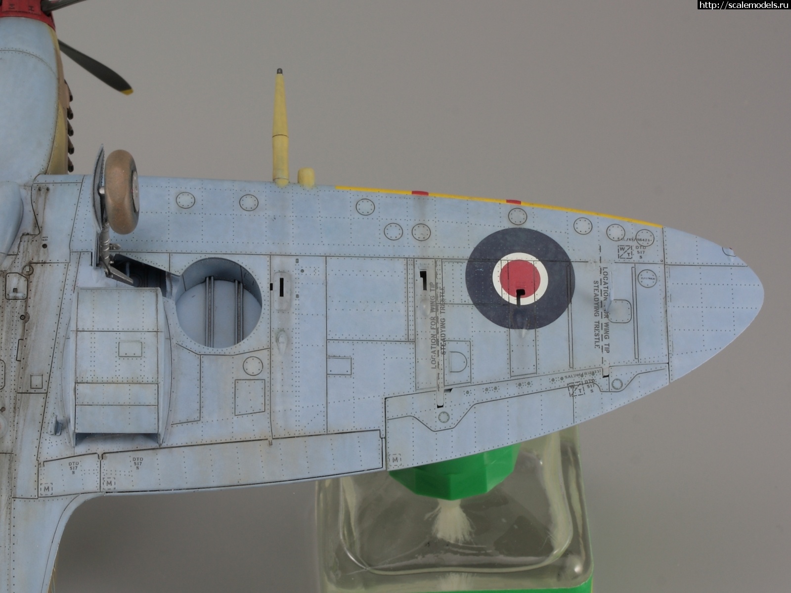 #1721033/ Spitfire Mk.IXc 1/48 Eduard - !  