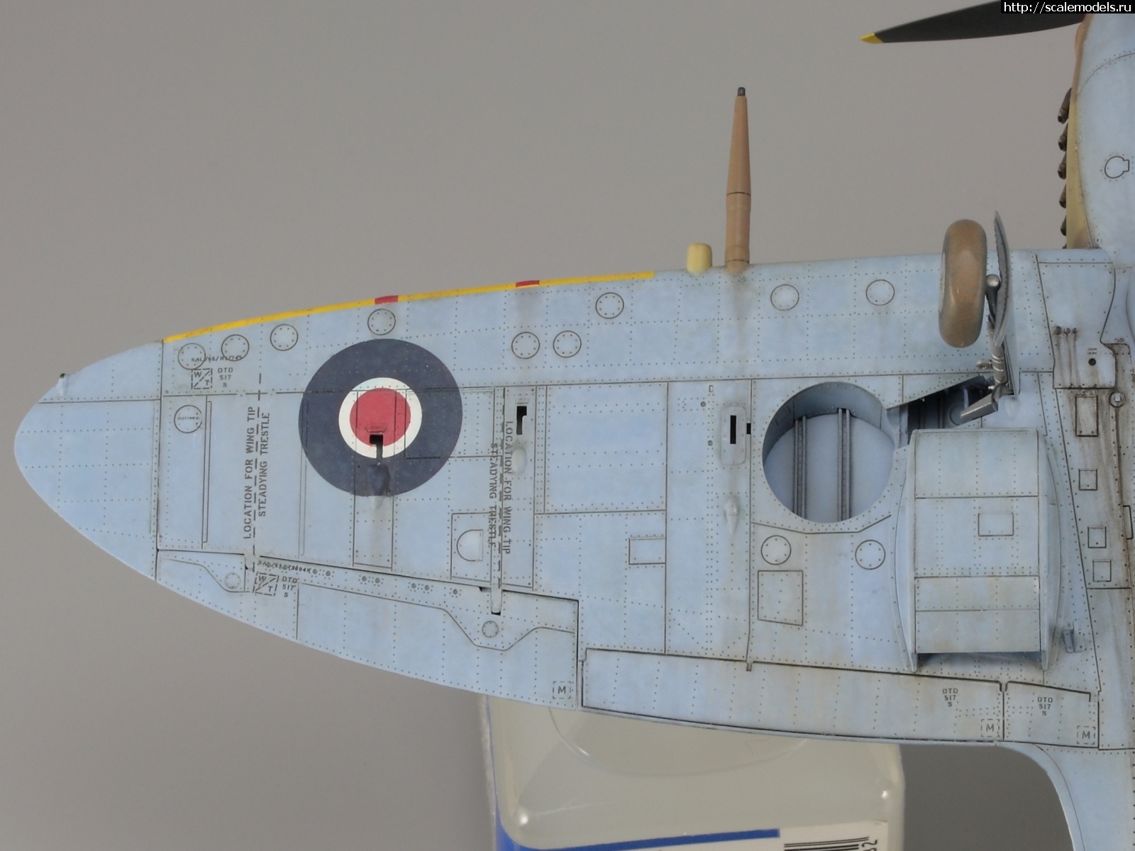 #1721033/ Spitfire Mk.IXc 1/48 Eduard - !  