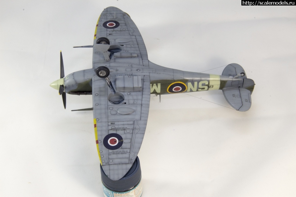 #1721106/ Supermarine Spitfire MkVb 1/48 Tamiya !  