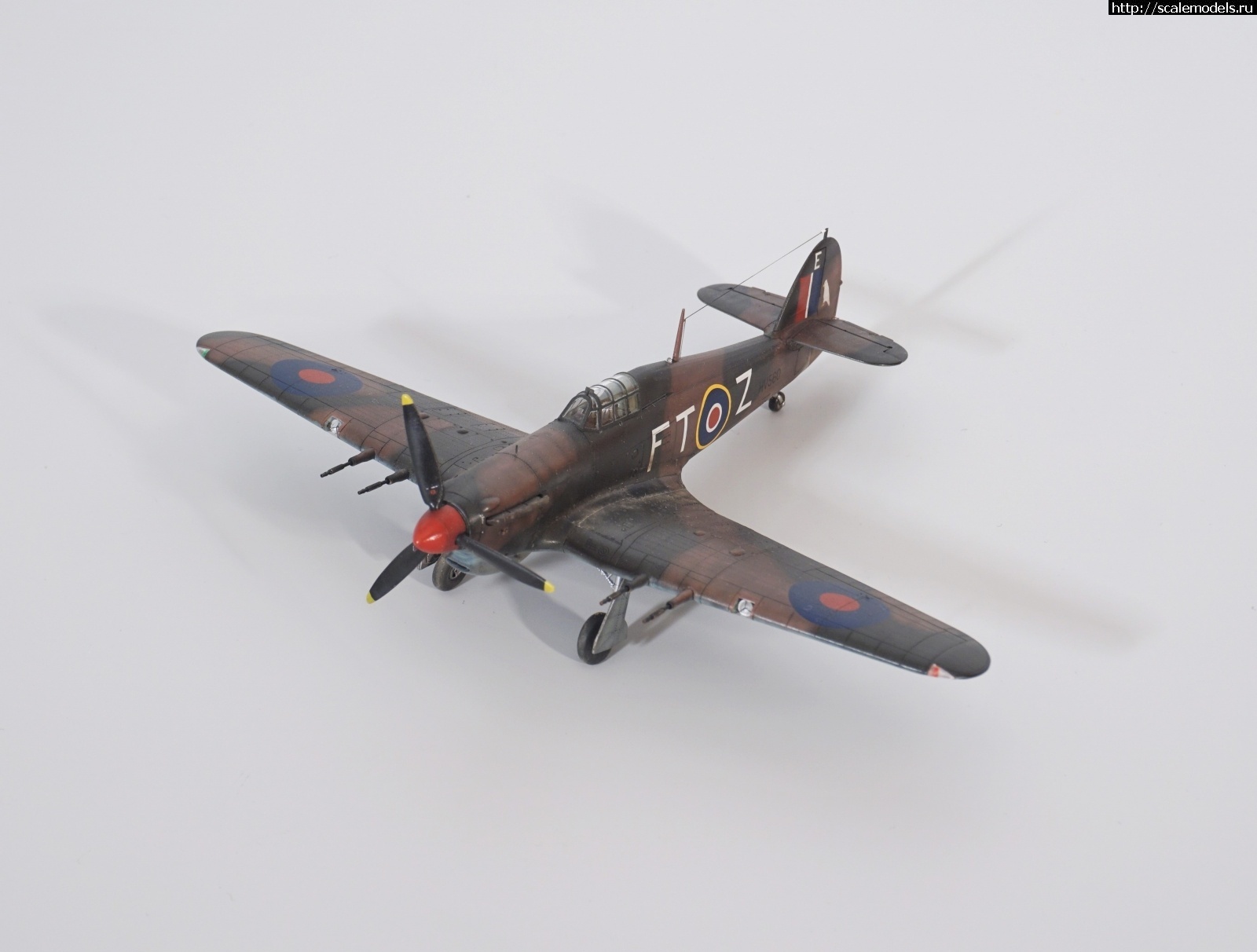   -3,  1/72 Hurricane  