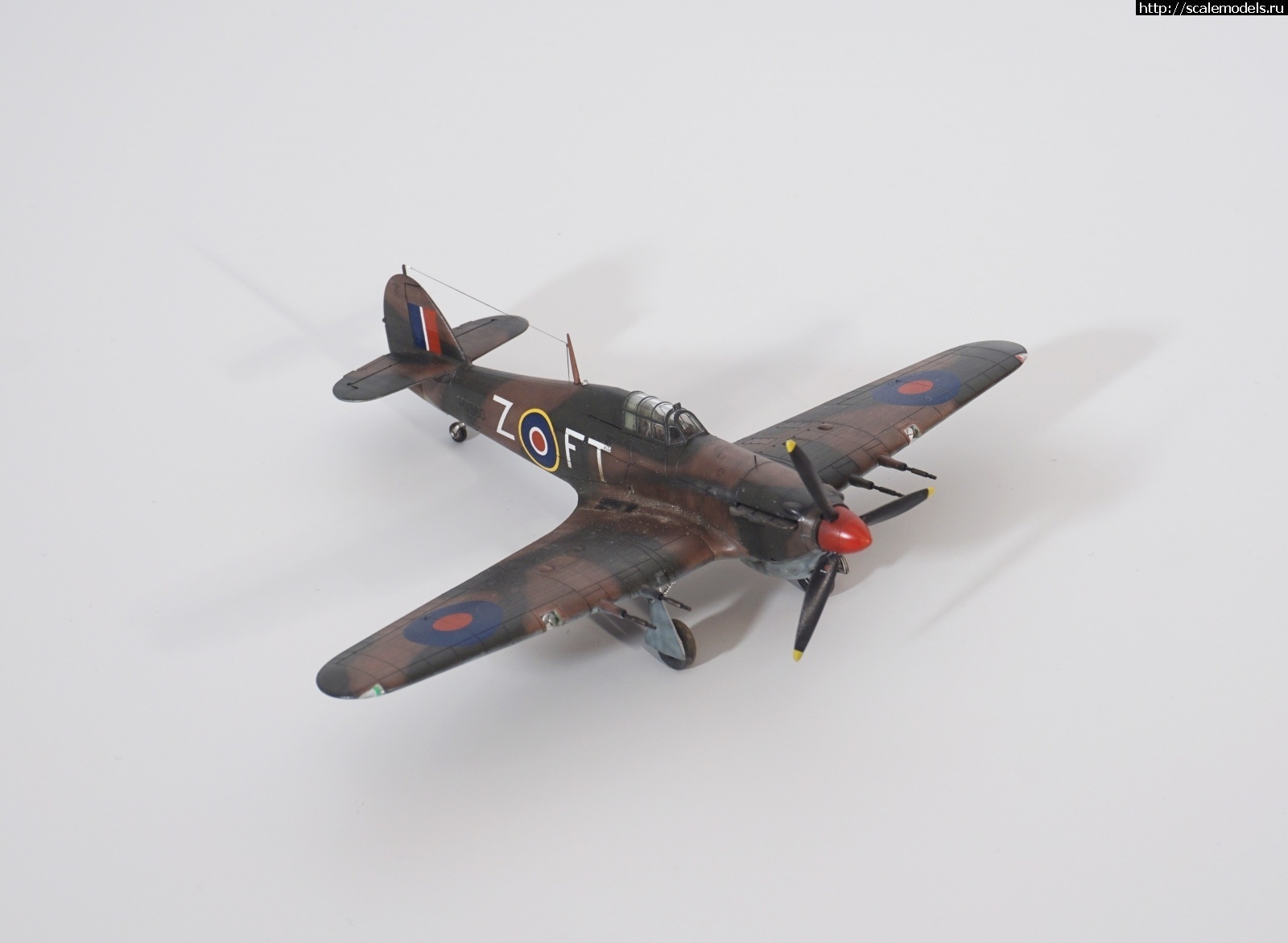   -3,  1/72 Hurricane  