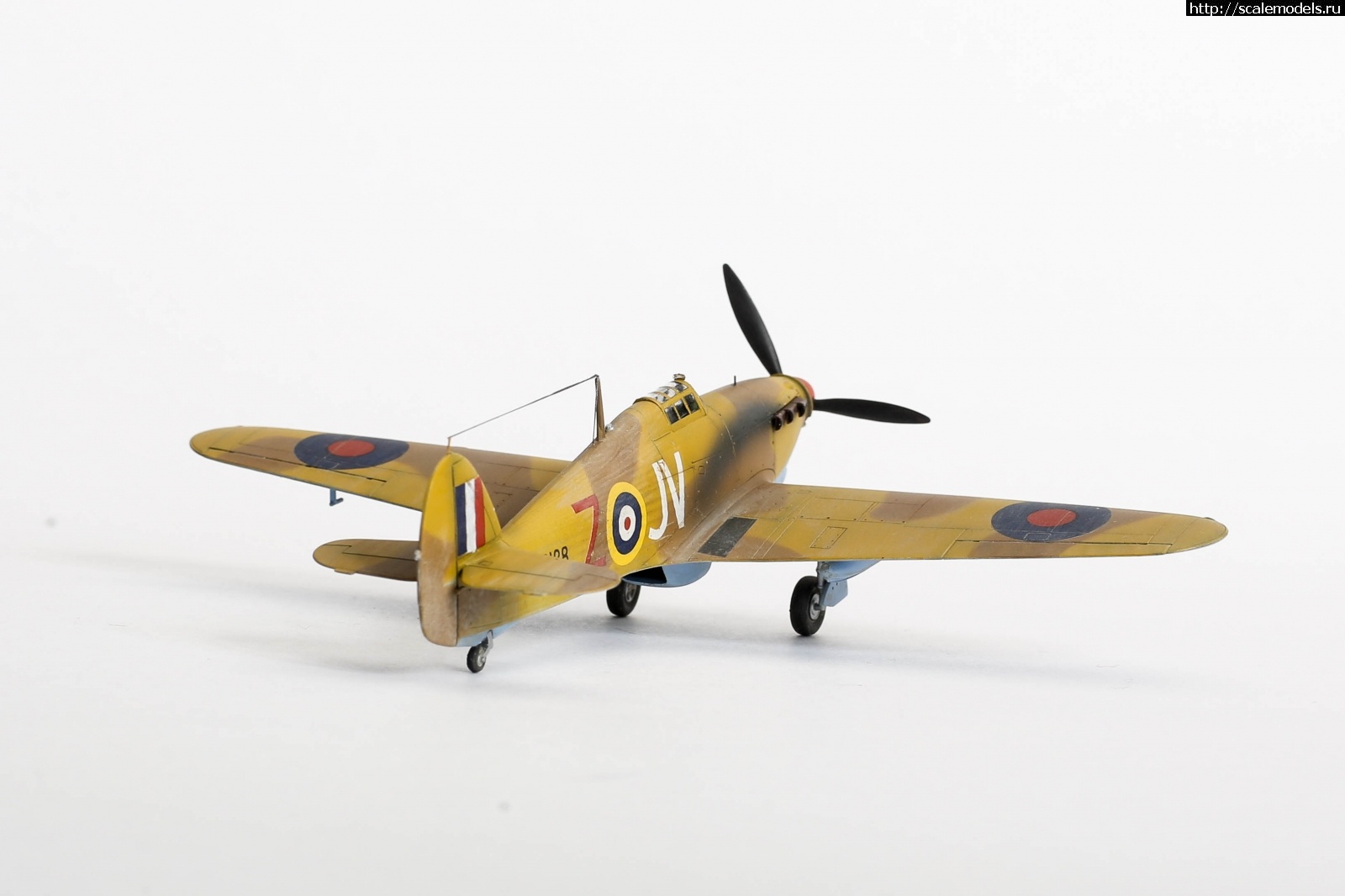   -3,  1/72 Hurricane  