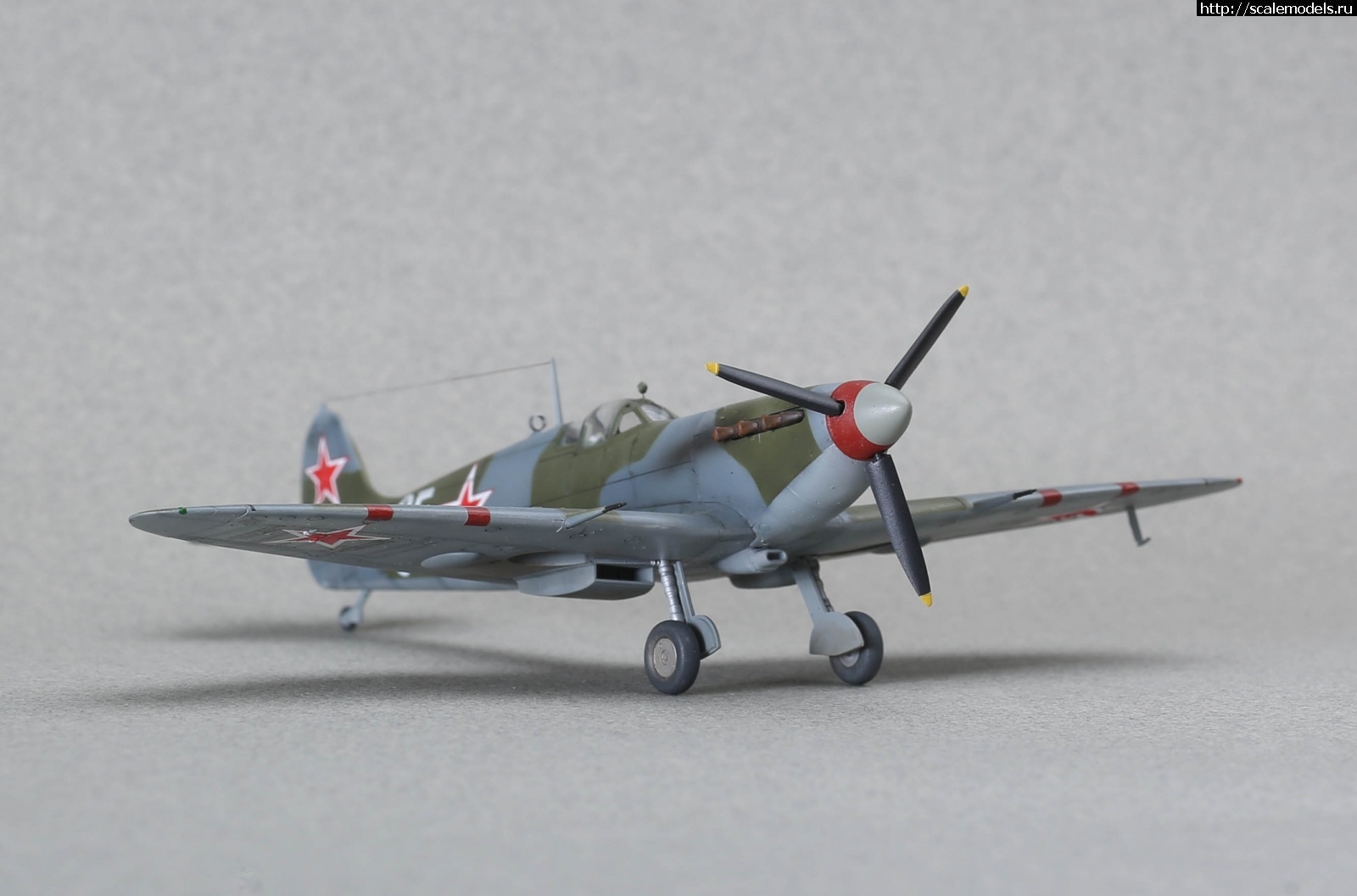 #1724409/ Spitfire Mk.Vb  1/72 Tamiya   
