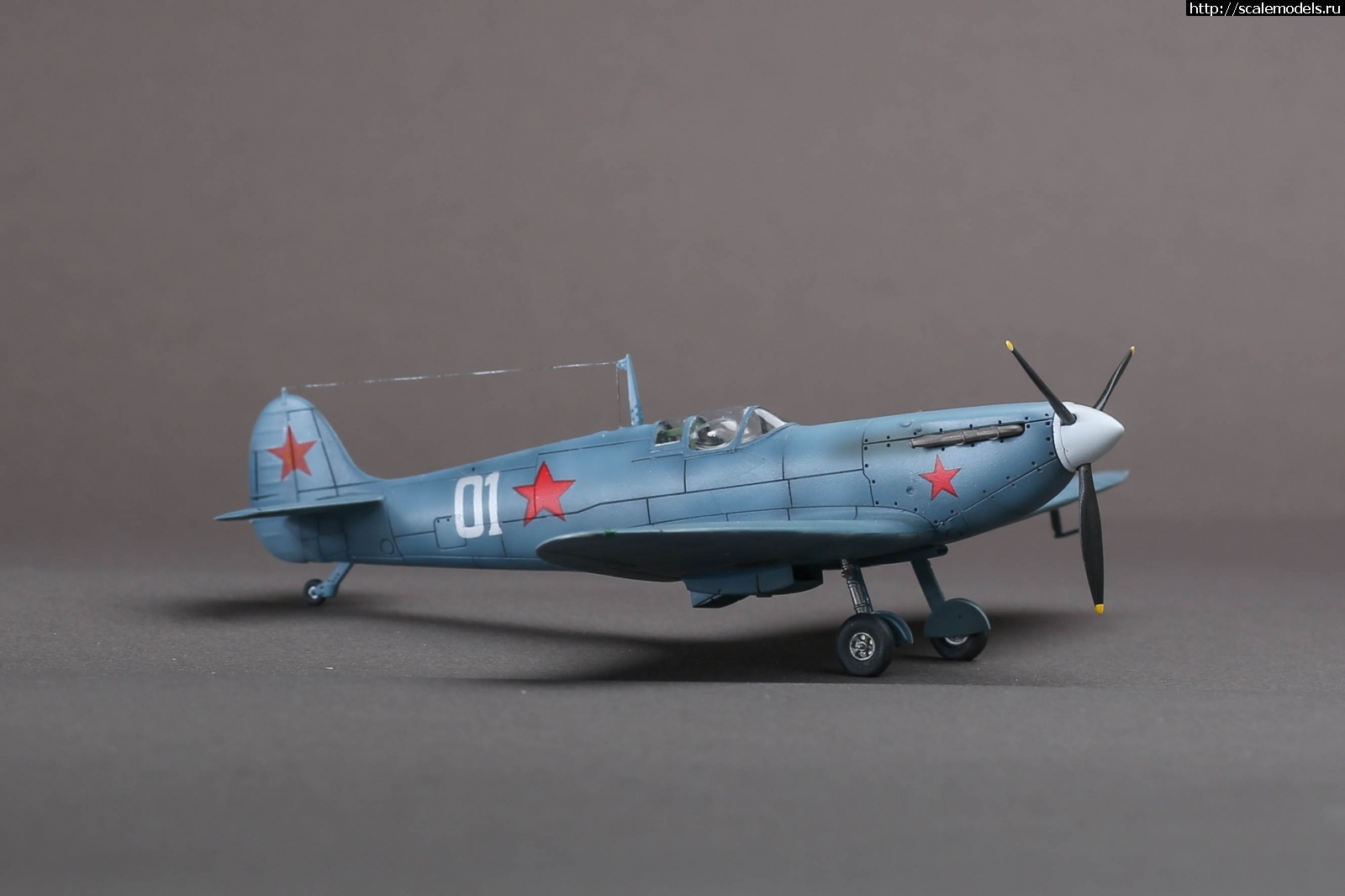 #1724410/ Spitfire PR. Mk.lV 1/72 Airfix + Sword vacu canopy   