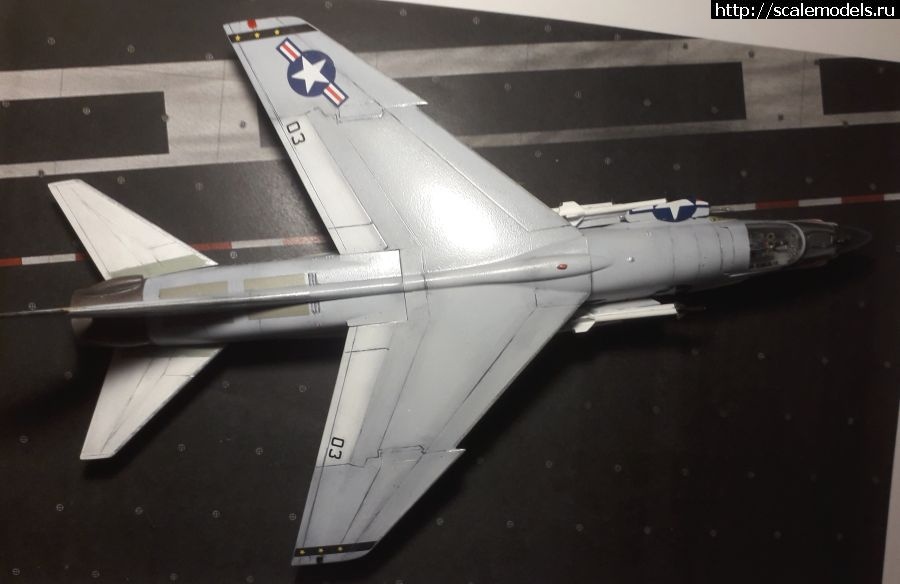 #1726013/ F-8E Crusader Hasegawa 1:72   