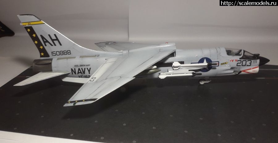 #1726013/ F-8E Crusader Hasegawa 1:72   