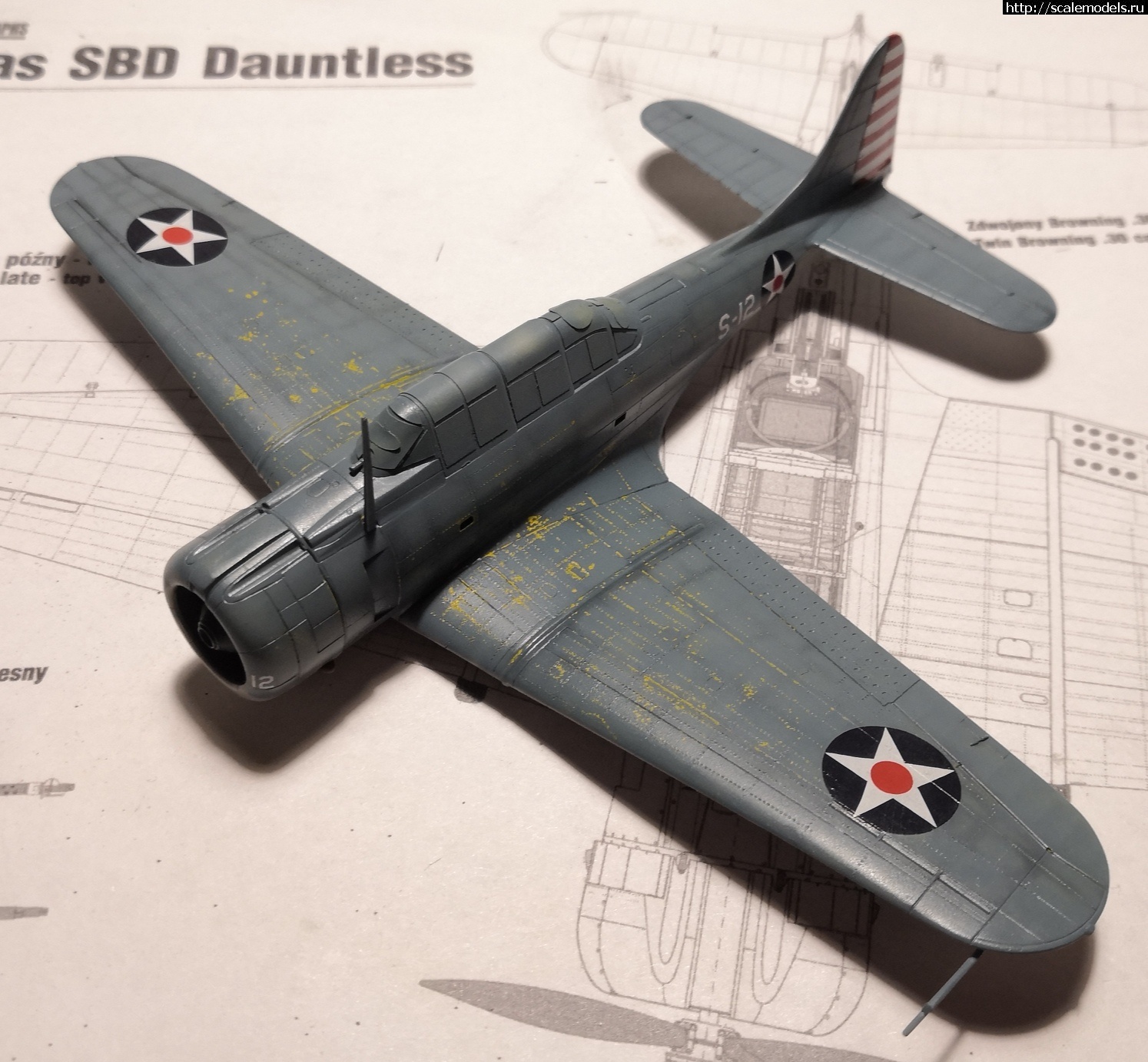 #1728719/ SBD-3 Dauntless hasegawa 1/72 .  