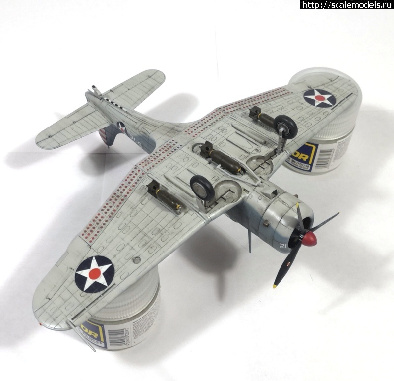 #1730934/ SBD-3 Dauntless hasegawa 1/72 .  