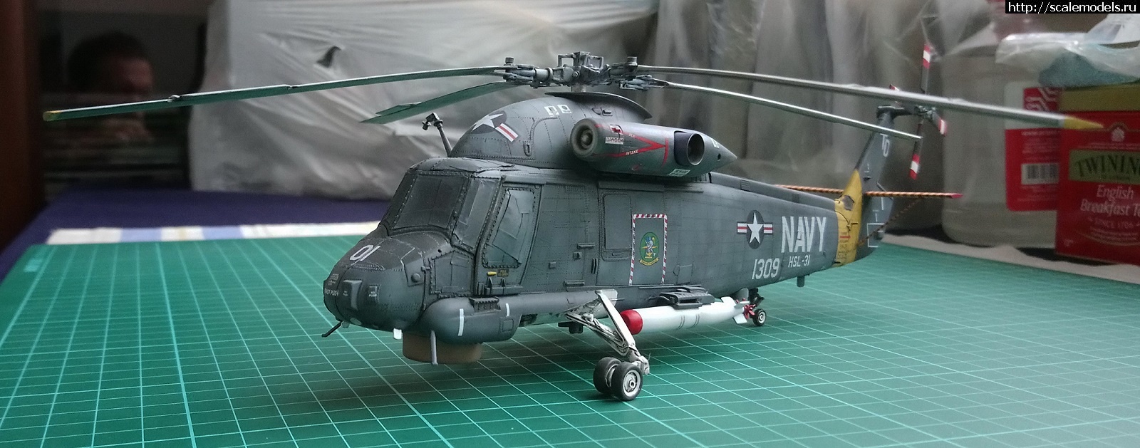 #1735433/ SH-2F Seasprite 1/48 Kitty Hawk ()  