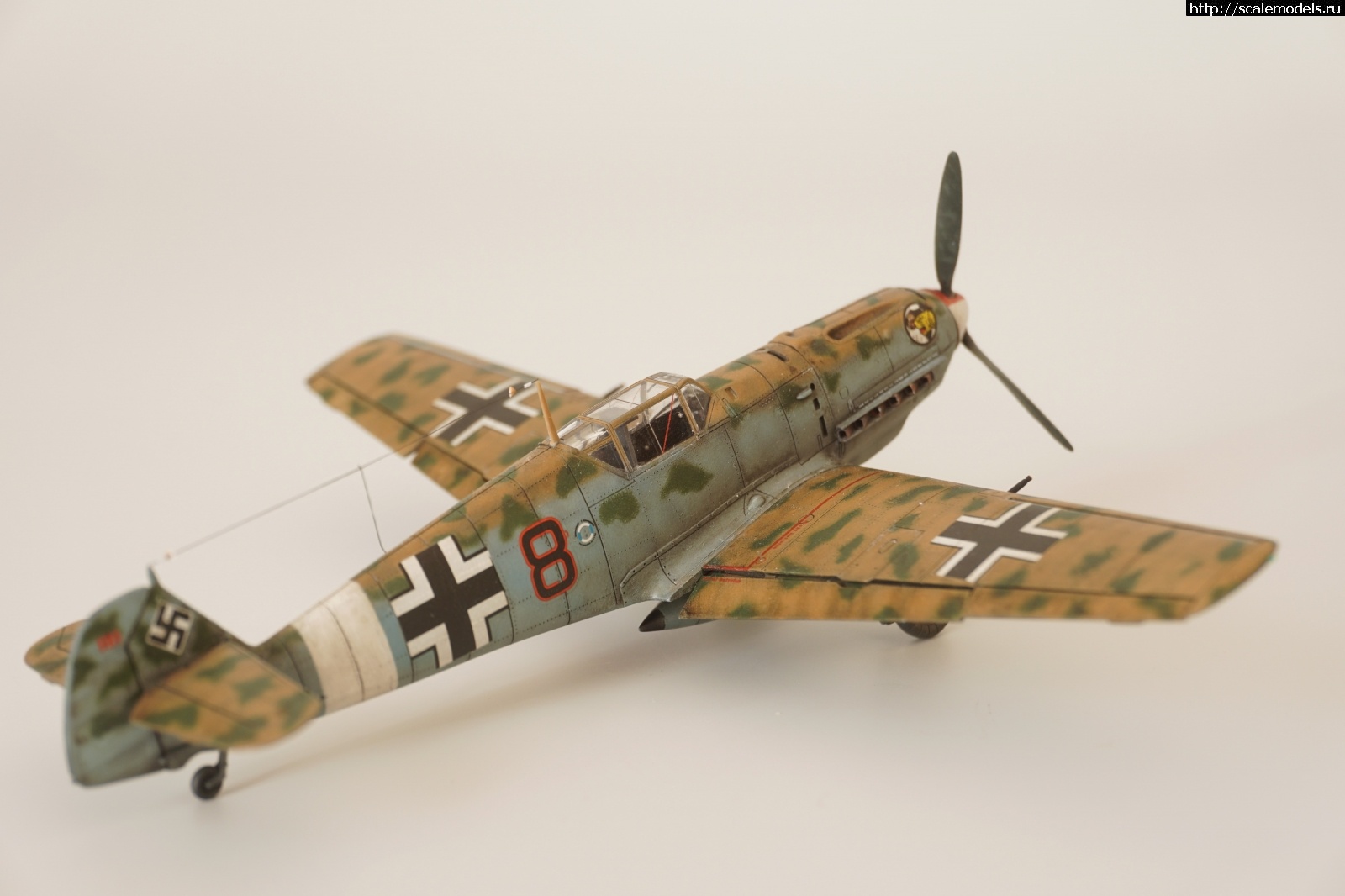 #1736169/ Bf 109E-7trop. 1/72 Tamiya !  