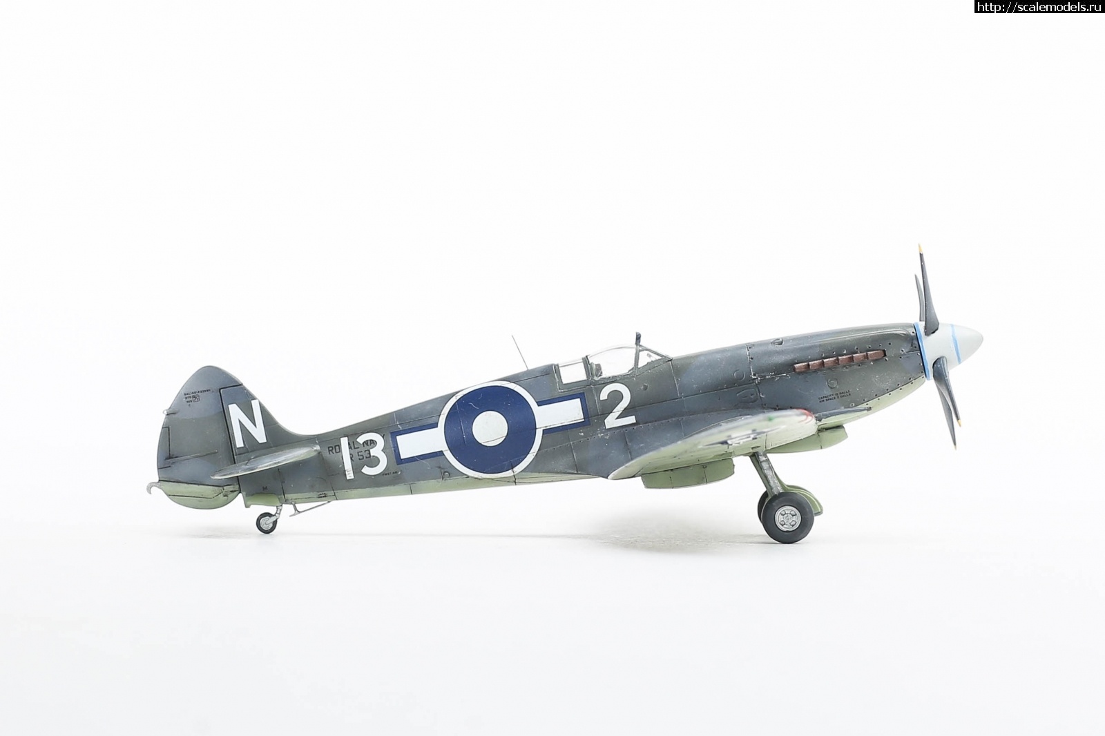 #1737056/ Seafire Mk.XV late Sword 1/72   