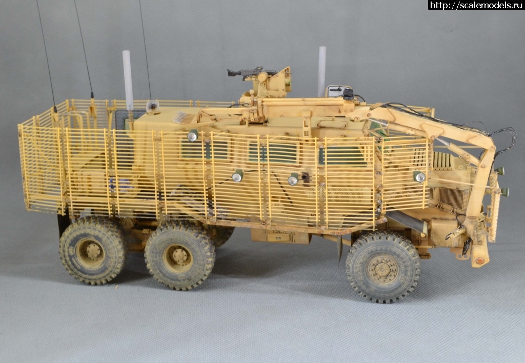 #1737410/ Bronco 1/35 MPCV Buffalo 6x6 - !  