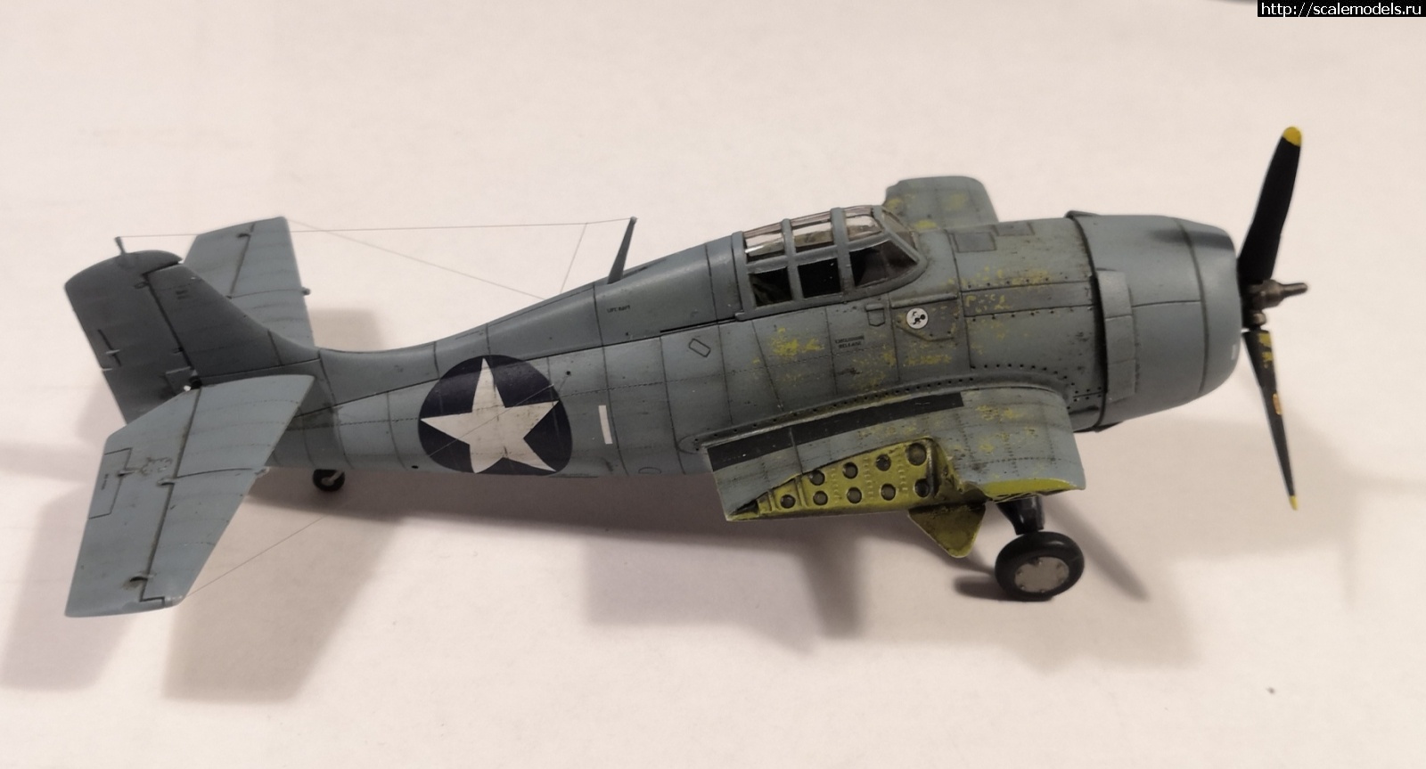 #1739610/ F4f-4 Wildcat Airfix 1/72 .  