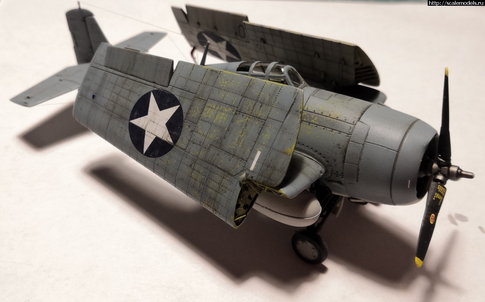 #1739610/ F4f-4 Wildcat Airfix 1/72 .  