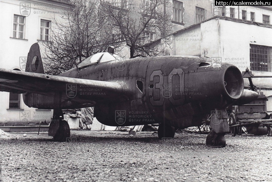 #1739716/ Jak-17 Lotnictwa Polskiego (- +  -)   
