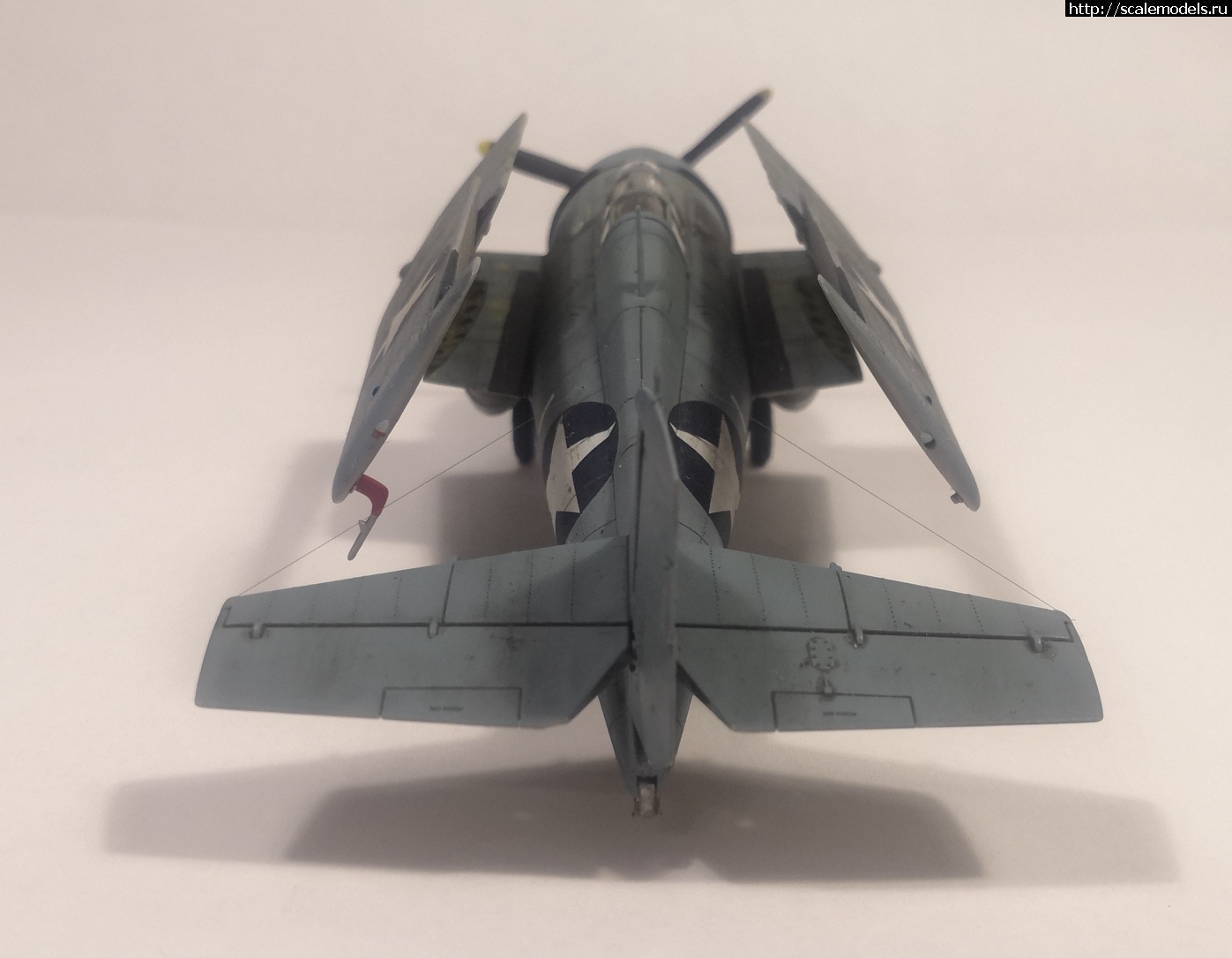 #1739801/ F4f-4 Wildcat Airfix 1/72 .  