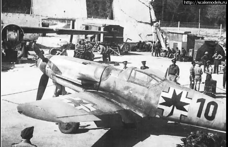 #1741003/ Messerschmitt Bf 109 G-14   1/72, Academy.   