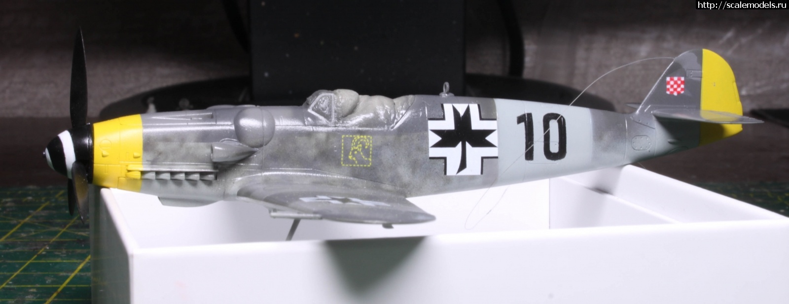 #1742613/ Messerschmitt Bf 109 G-14   1/72, Academy.   