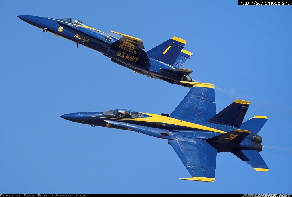 #1743051/ Kinetic 1/48 F-18 Blue Angels(#15725) -   