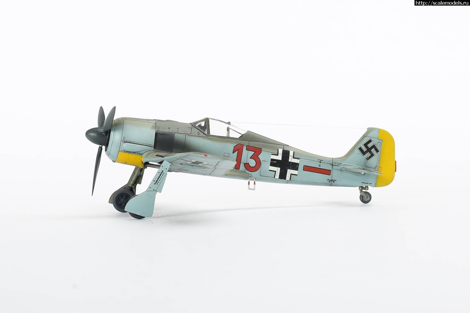 #1743486/ Fw 190A-1  Tamiya Fw 190A-3 1/72   