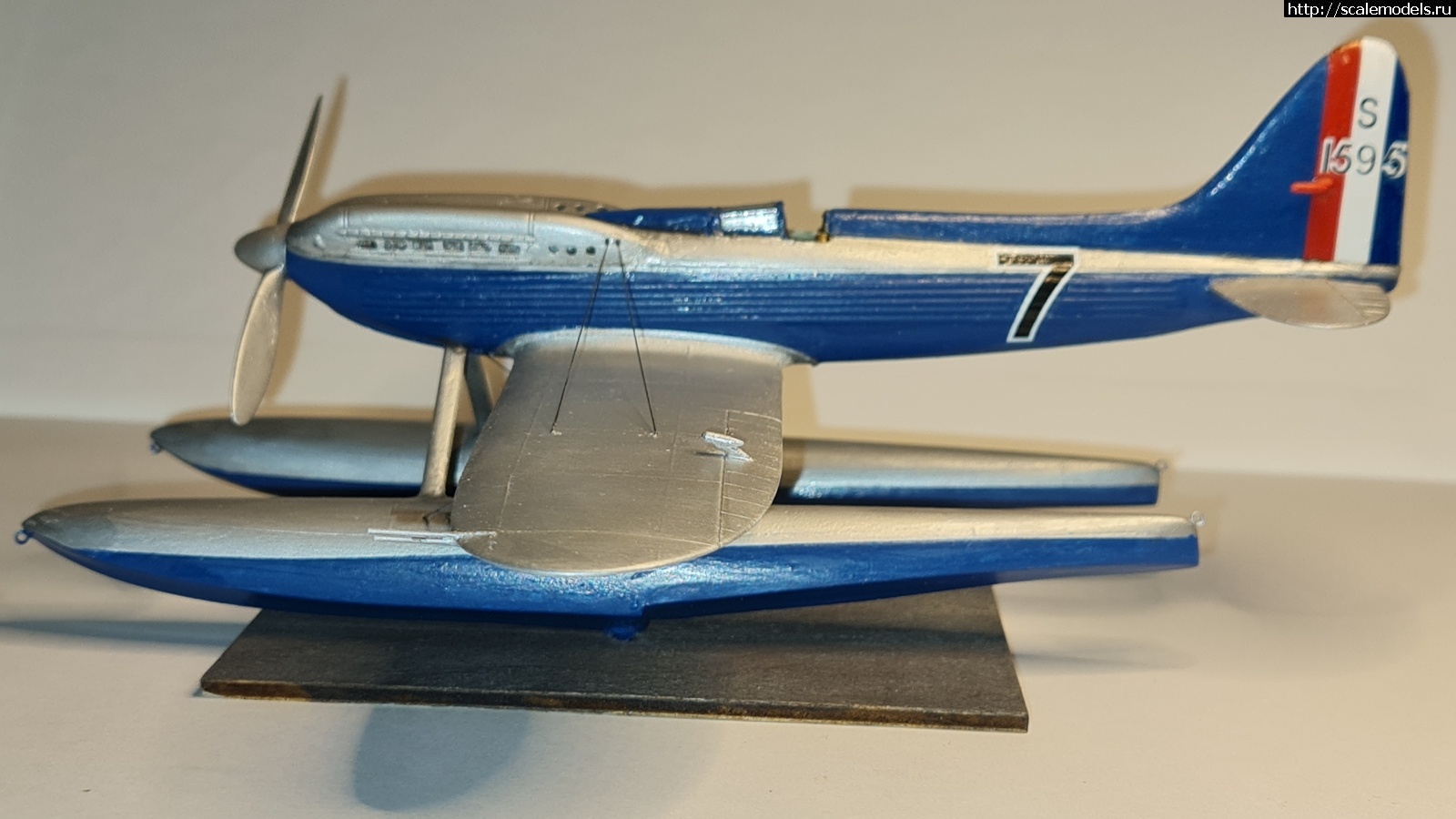 #1745444/ Supermarine S6B Testor 1/48    