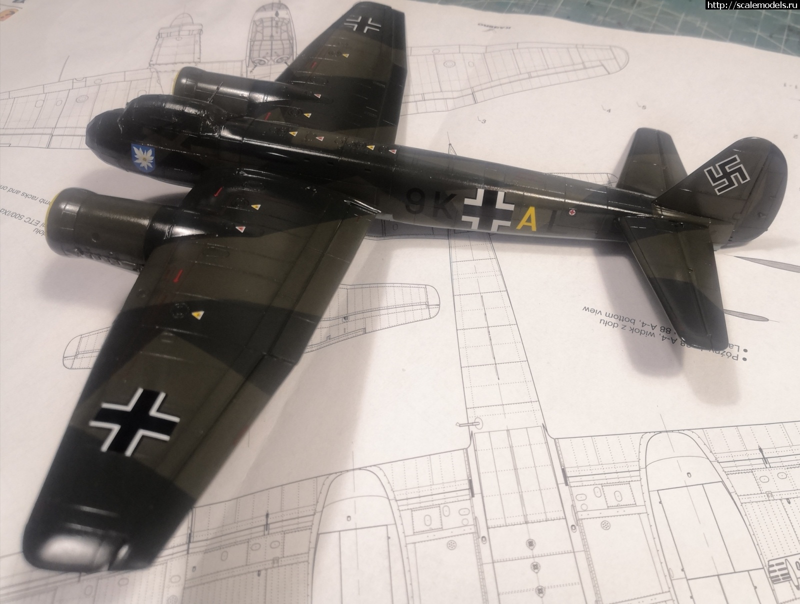 #1745651/ Junkers Ju-88 a-1 1/72 Revell .  